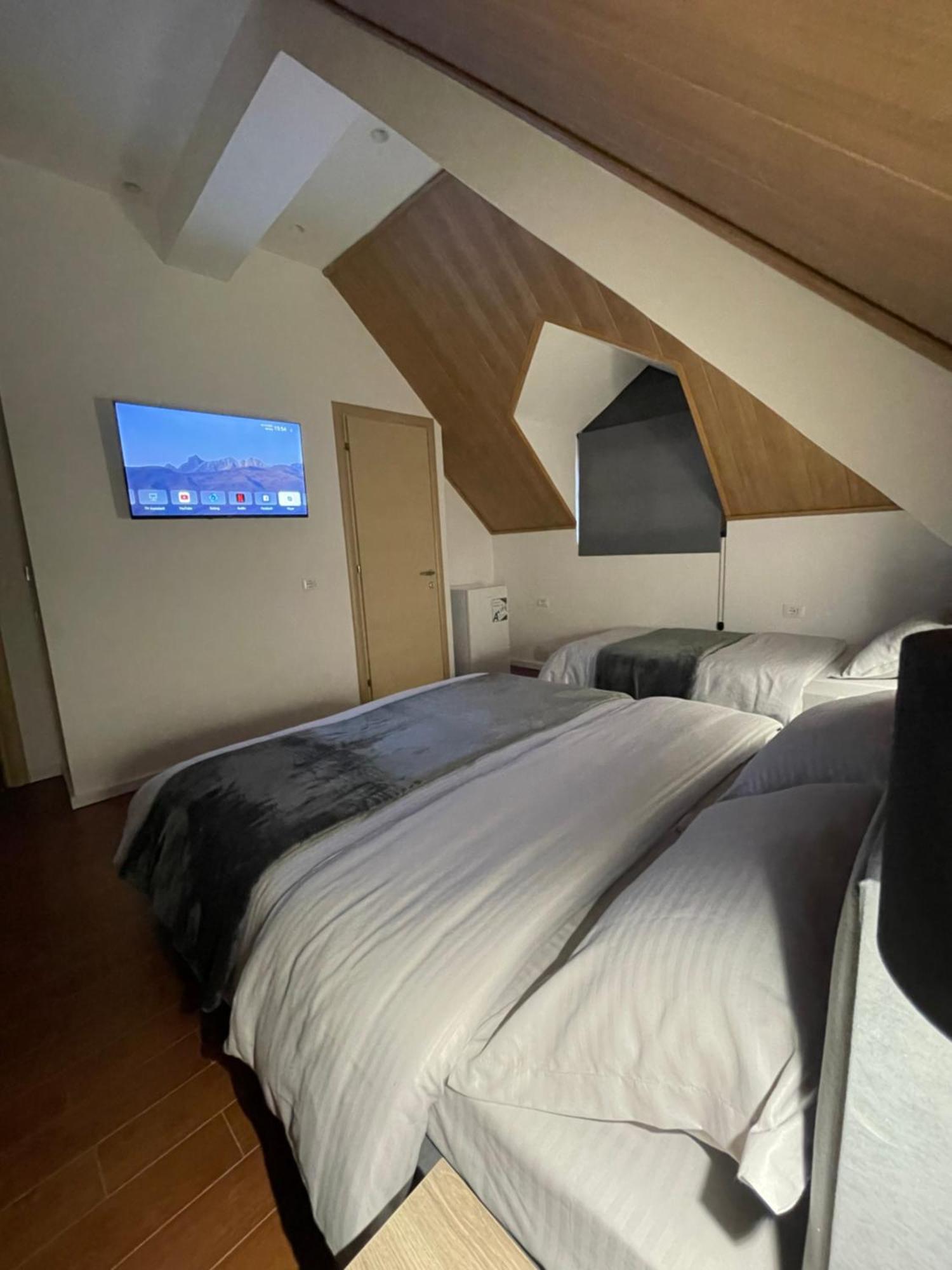 Pog Apartments Tirana Kültér fotó