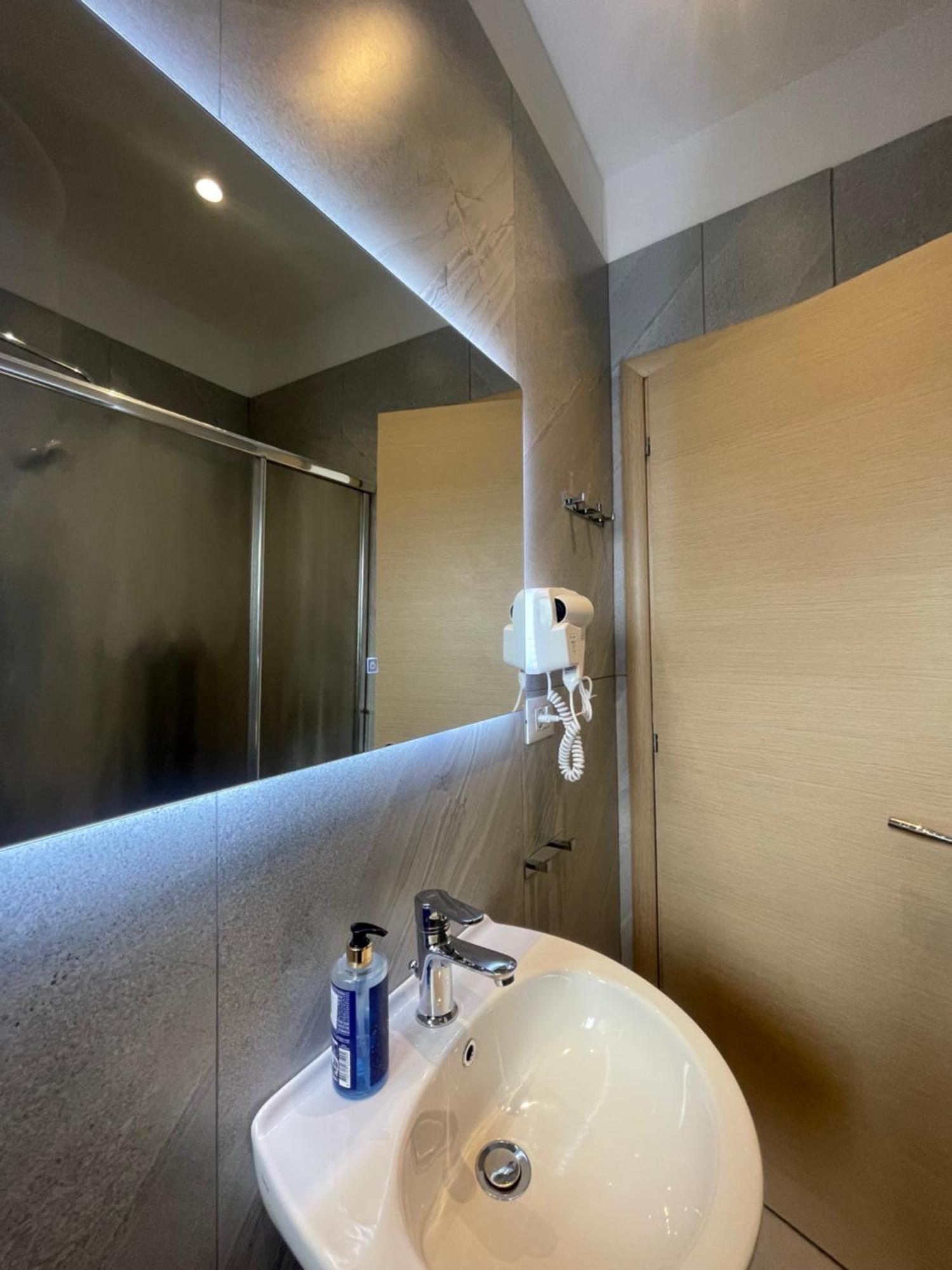 Pog Apartments Tirana Kültér fotó